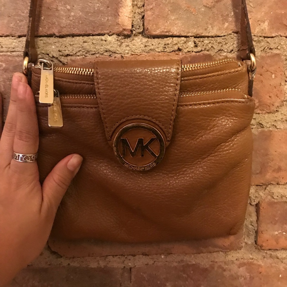 Loved Tan Michael Kors Crossbody